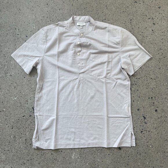 Club Monaco Men’s Light Gray Short Sleeve Henley Shirt – Size Small - Picture 1 of 4